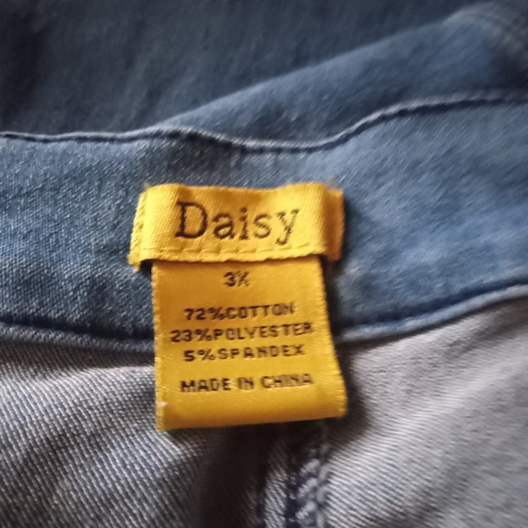 Oldie Blue Jeans - Picture 3 of 3